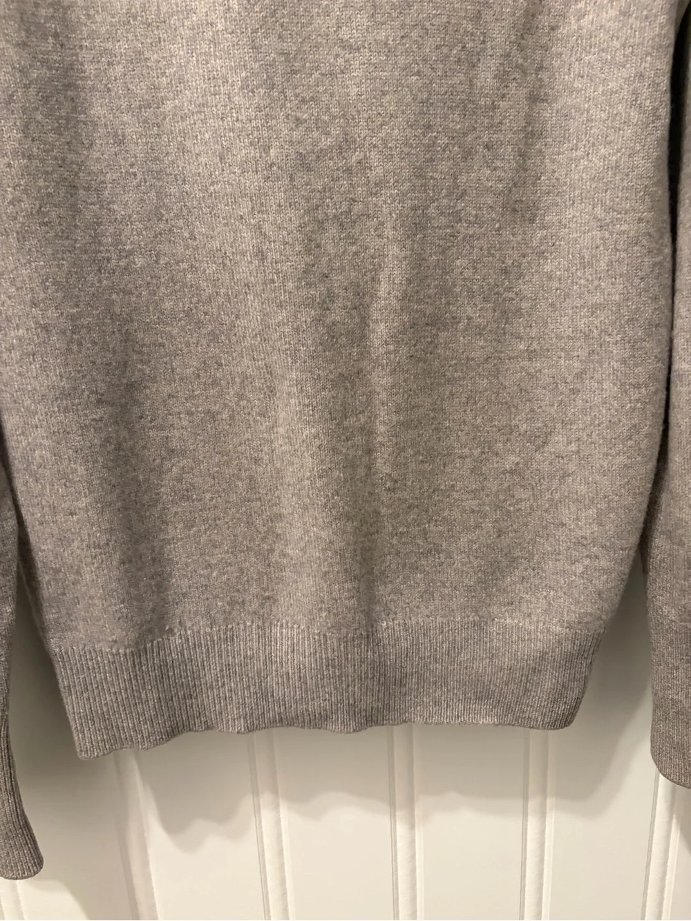 Vintage Scottish Cashmere Geometric V Neck Sweater Gray Black Made in Scotland
